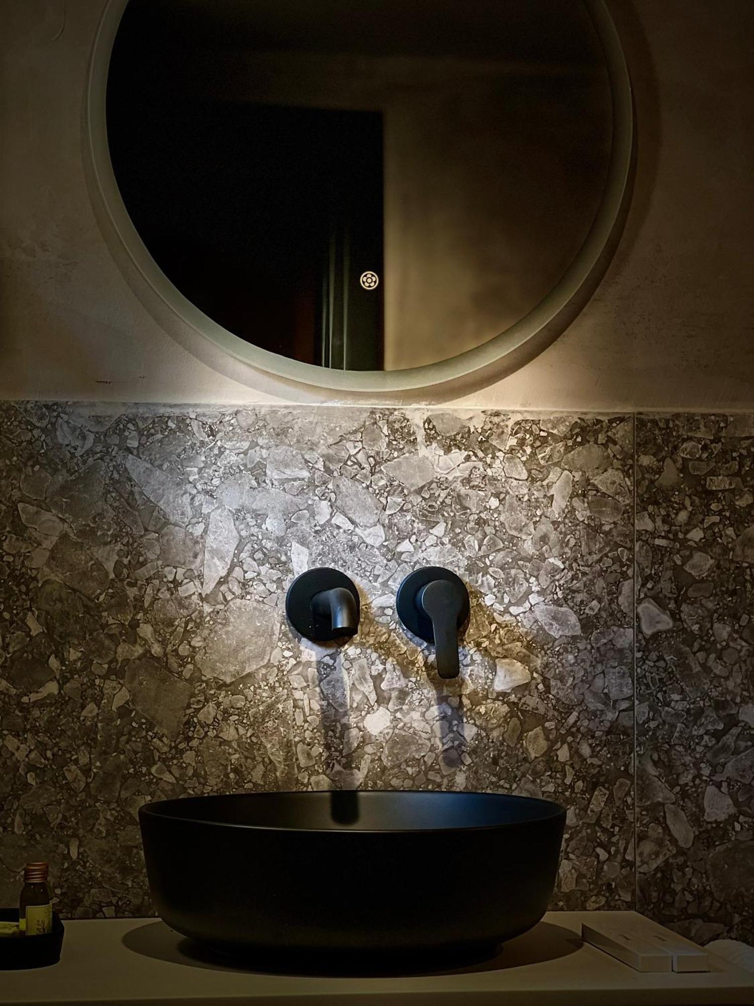 Rex Hotel Boutique Tirana Esterno foto